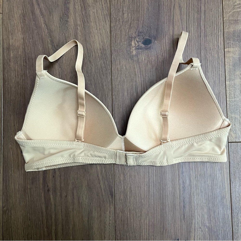 Wireless Bra 36A - Picture 2 of 3